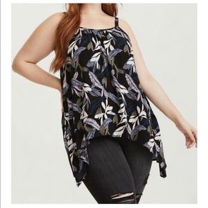 Torrid  Black Palm Leaf Sharkbite Tank